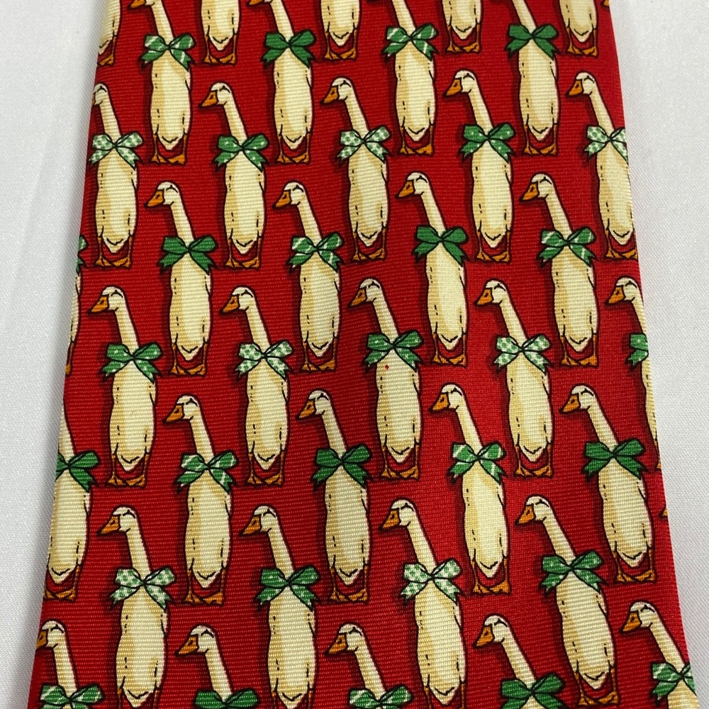 Burberry holiday goose silk tie - Picture 9 of 9